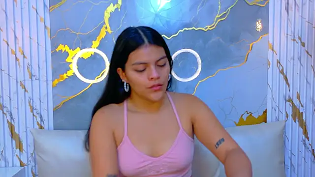 Snapshot of NIKIBUNNY chatting on 7, 1, 2026 NIKIBUNNY online show from 7, 1, 2026