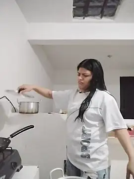 Snapshot of NIKIBUNNY chatting on 20, 2, 2026 NIKIBUNNY online show from 20, 2, 2026