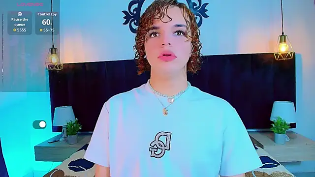 Skyee angel online show from 10, 5, 2026