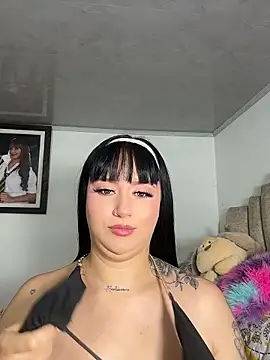 emily acorn online show from 27, 4, 2026