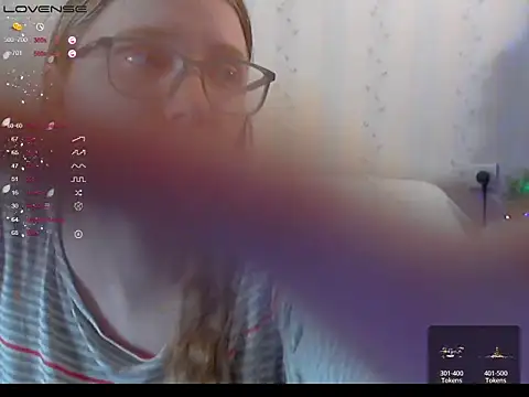 LustfulSarah online show from 5, 1, 2025