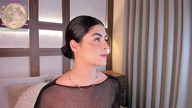 SarhaVega online show from 14, 12, 2025