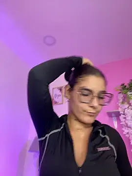 LauraRaider online show from 12, 7, 2026
