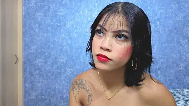 Malia fox online show from 18, 7, 2026