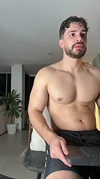 Snapshot of Valenthino_Salvatore chatting on 27, 2, 2026 Valenthino Salvatore online show from 27, 2, 2026