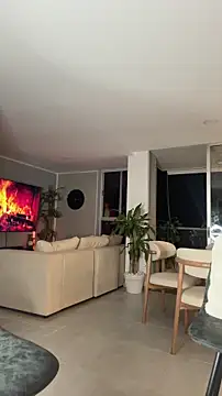 Snapshot of Valenthino_Salvatore chatting on 7, 3, 2026 Valenthino Salvatore online show from 7, 3, 2026