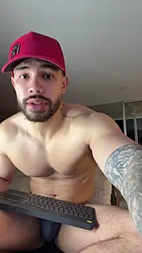 Snapshot of Valenthino_Salvatore chatting on 9, 3, 2026 Valenthino Salvatore online show from 9, 3, 2026