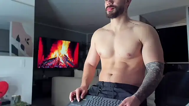 Snapshot of Valenthino_Salvatore chatting on 23, 3, 2026 Valenthino Salvatore online show from 23, 3, 2026