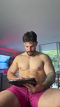 Valenthino Salvatore online show from 4, 5, 2026