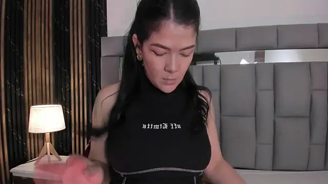 amaia santini online show from 23, 7, 2026
