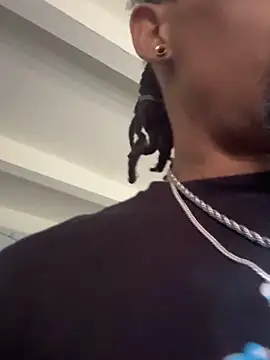 Snapshot of MTheRealrDLlongCrippler chatting on 20, 12, 2025 MTheRealrDLlongCrippler online show from 20, 12, 2025