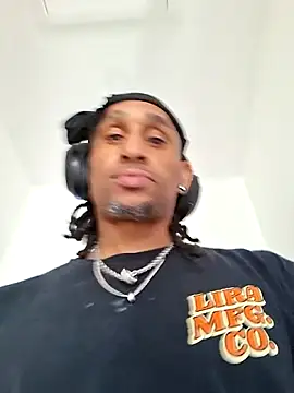 Snapshot of MTheRealrDLlongCrippler chatting on 23, 2, 2026 MTheRealrDLlongCrippler online show from 23, 2, 2026