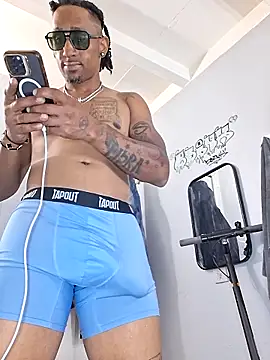 Snapshot of MTheRealrDLlongCrippler chatting on 11, 3, 2026 MTheRealrDLlongCrippler online show from 11, 3, 2026