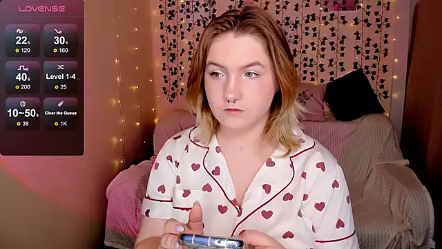 lovelyy julia online show from 29, 11, 2025