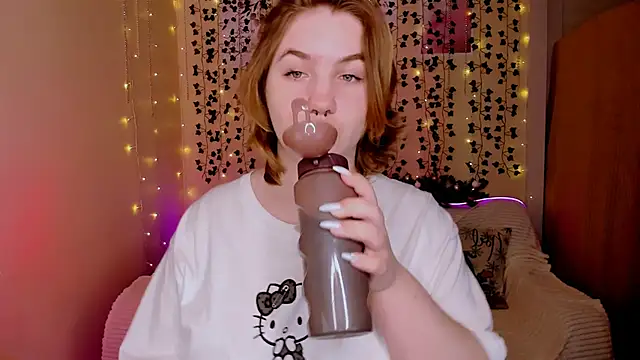 lovelyy julia online show from 20, 12, 2025