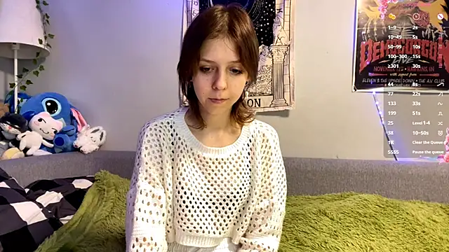 Snapshot of FairyLuna chatting on 18, 12, 2025 FairyLuna online show from 18, 12, 2025