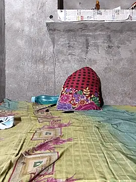 Snapshot of Dil-se-queen-321 chatting on 17, 1, 2026 Dil-se-queen-321 online show from 17, 1, 2026