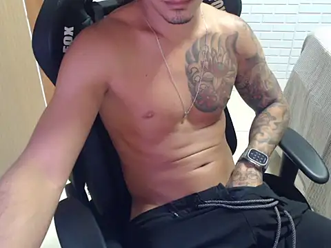 Snapshot of enzofelipe chatting on 28, 7, 2026 enzofelipe online show from 28, 7, 2026