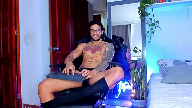 Snapshot of JotaCeliz chatting on 2, 2, 2026 JotaCeliz online show from 2, 2, 2026