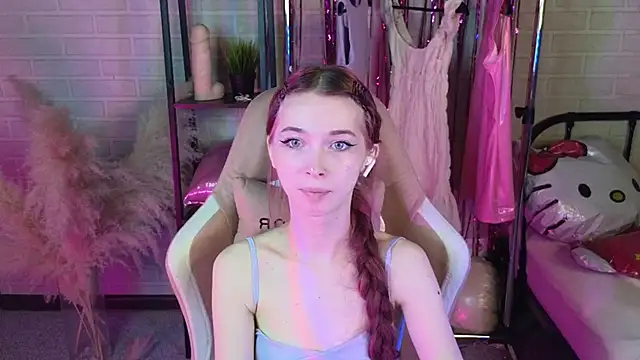 Snapshot of miiss_jessica chatting on 7, 2, 2026 miiss jessica online show from 7, 2, 2026