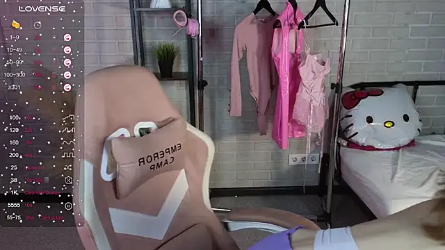 Ginger Kristin online show from 1, 3, 2026