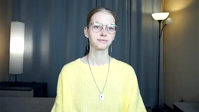 ToyaPletz online show from 3, 12, 2025