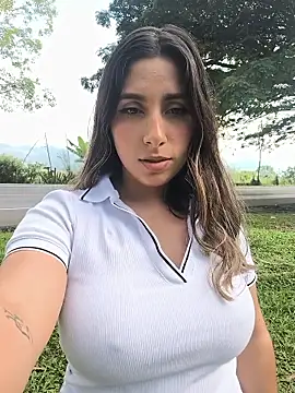 Snapshot of Catalina_ramos chatting on 7, 1, 2026 Catalina ramos online show from 7, 1, 2026