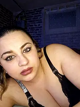 Snapshot of SquirtPassion1995 chatting on 8, 1, 2026 SquirtPassion1995 online show from 8, 1, 2026