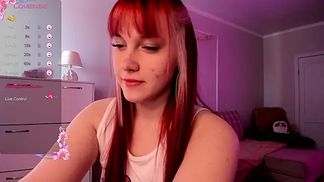 Snapshot of SweetieMarry chatting on 4, 3, 2026 SweetieMarry online show from 4, 3, 2026