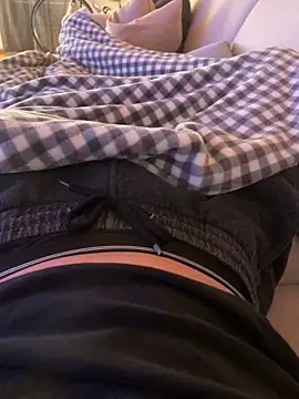 Snapshot of nightbound99 chatting on 22, 12, 2025 nightbound99 online show from 22, 12, 2025