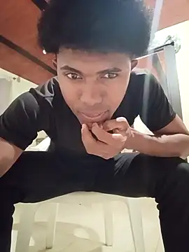 man black hot24 online show from 25, 11, 2025