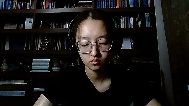 LinaClous online show from 7, 3, 2026