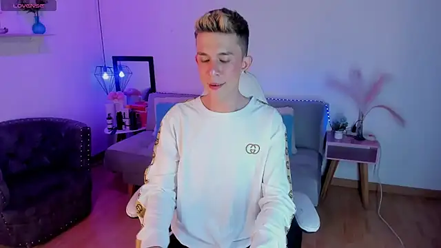 Juaan Diick online show from 12, 2, 2026