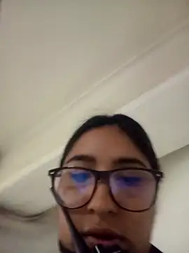 Snapshot of Bizcochitoc4 chatting on 5, 12, 2025 Bizcochitoc4 online show from 5, 12, 2025