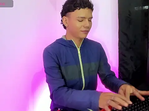 secret justin7 online show from 29, 11, 2025