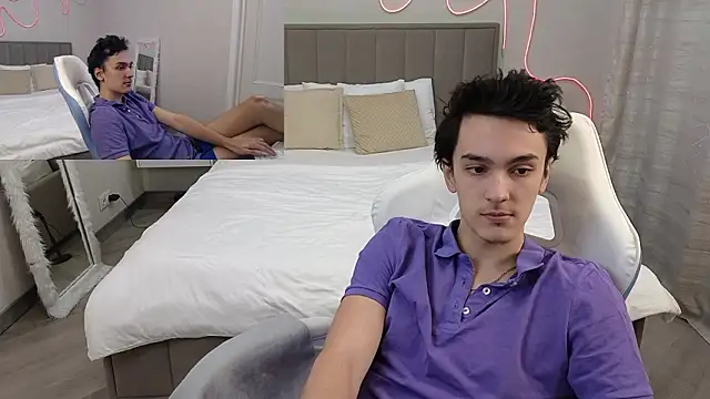 Snapshot of MoonlinSkinn chatting on 1, 2, 2026 MoonlinSkinn online show from 1, 2, 2026