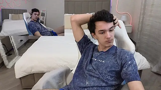 Snapshot of MoonlinSkinn chatting on 13, 2, 2026 MoonlinSkinn online show from 13, 2, 2026