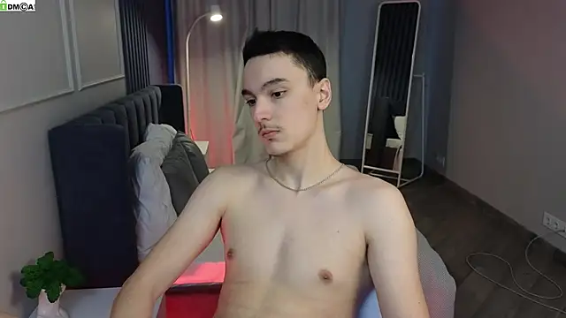 Snapshot of MoonlinSkinn chatting on 12, 3, 2026 MoonlinSkinn online show from 12, 3, 2026