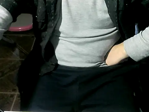 Snapshot of OreCam chatting on 1, 8, 2026 OreCam online show from 1, 8, 2026