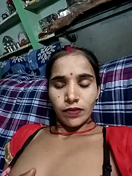 Snapshot of Uma_sain chatting on 3, 2, 2026 Uma sain online show from 3, 2, 2026