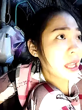 Snapshot of Lin-kute98 chatting on 15, 2, 2026 Lin-kute98 online show from 15, 2, 2026