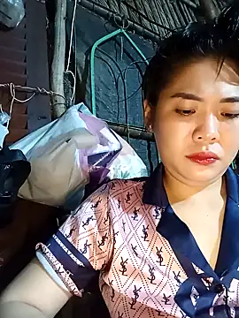 Snapshot of Lin-kute98 chatting on 2, 3, 2026 Lin-kute98 online show from 2, 3, 2026