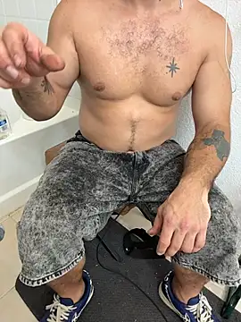 2addictivelyhorny online show from 24, 7, 2026