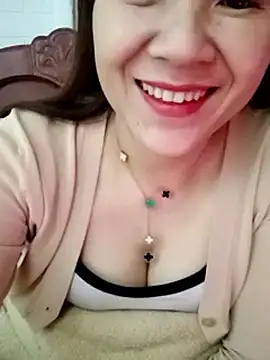 Snapshot of Lily-ross22 chatting on 9, 2, 2026 Lily-ross22 online show from 9, 2, 2026