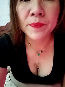 Snapshot of Lily-ross22 chatting on 12, 2, 2026 Lily-ross22 online show from 12, 2, 2026