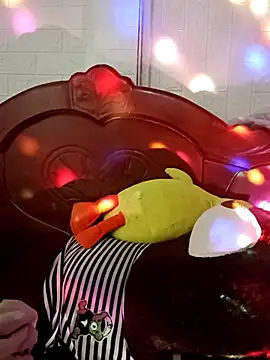 Snapshot of Lily-ross22 chatting on 25, 2, 2026 Lily-ross22 online show from 25, 2, 2026