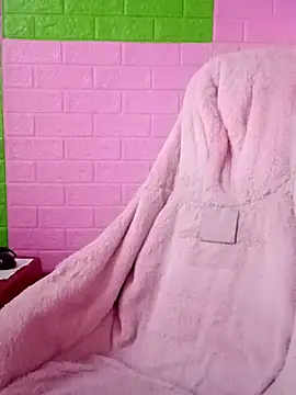 Snapshot of Lily-ross22 chatting on 2, 3, 2026 Lily-ross22 online show from 2, 3, 2026