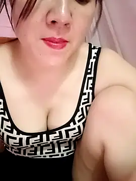 Lily-ross22 online show from 30, 7, 2026