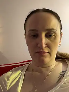 Snapshot of TomilaSi chatting on 15, 1, 2026 TomilaSi online show from 15, 1, 2026