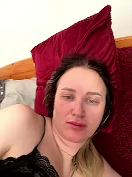 Snapshot of TomilaSi chatting on 18, 1, 2026 TomilaSi online show from 18, 1, 2026